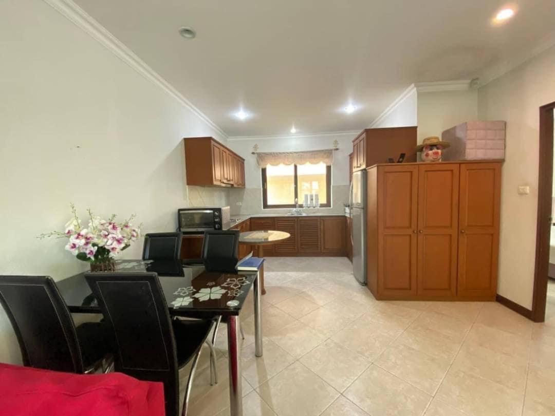 Luxury Semi-2bd Pool Near & Walking Street