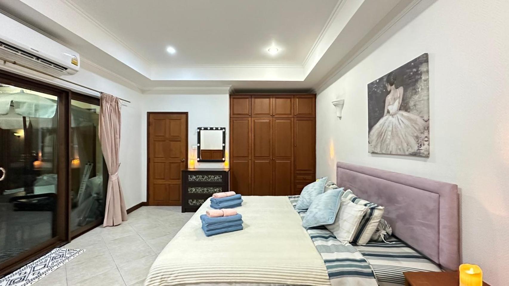 Luxury Semi-2bd Pool Near & Walking Street *